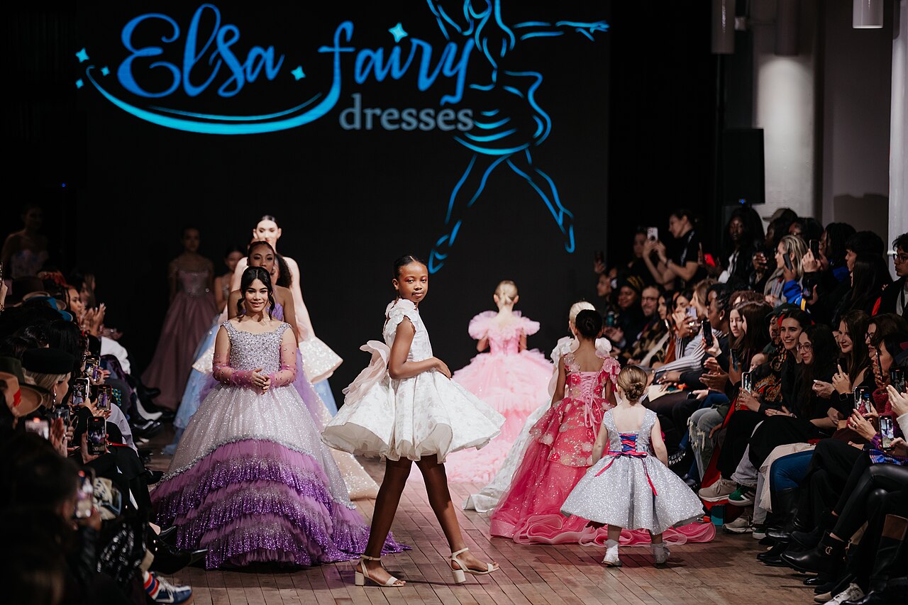 Desfile real realizado en Nueva York en febrero de 2025