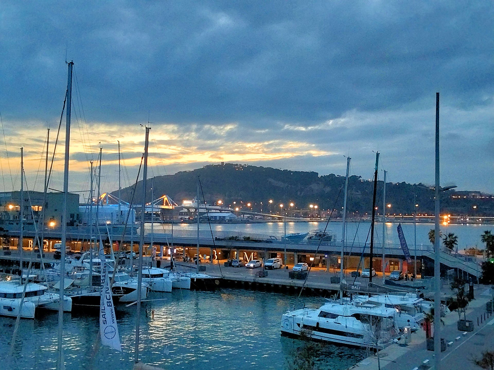 Marina Vela en Barcelona, sede de 080, fotografiada en febrero de 2025