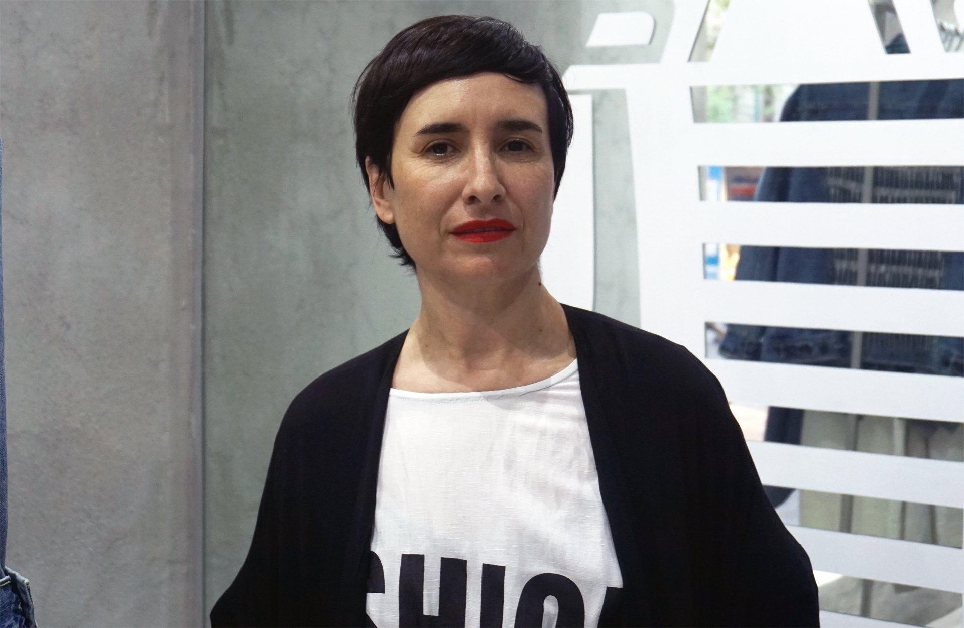 Retrato de archivo de la diseñadora Carla Fernández en Ciudad de México en 2019