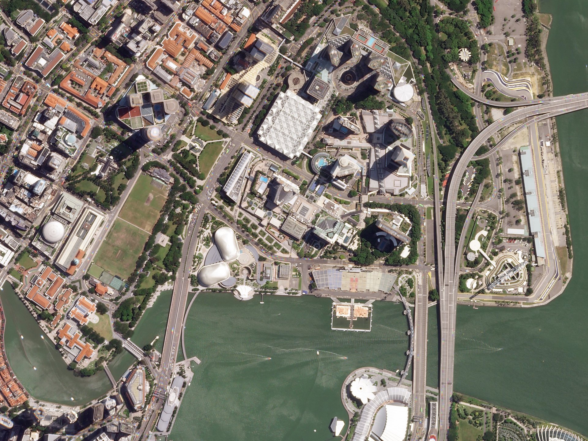 Archivo satelital de Marina Bay, Singapur, tomado en 2018